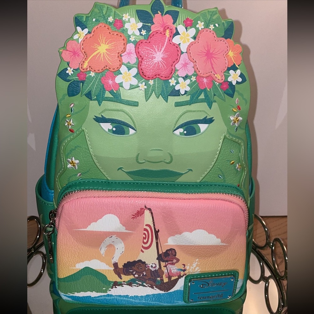 Te Fiti loungefly- Moana! EXCLUSIVE NWT
